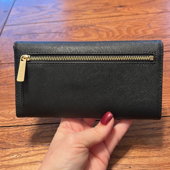 Michael Kors Black Leather Trifold Flap Wallet NWOT - Picture 3 of 3